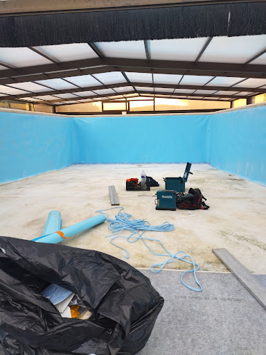 Photo de TOUT POUR LA PISCINE 03 - Réseau Océazur - Dépannage - Entretien - Rénovation - Équipement à Broût-Vernet (03110)