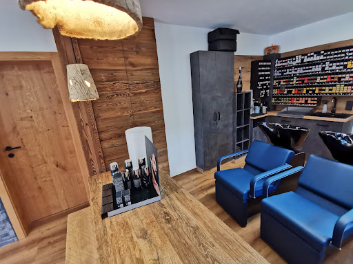 Ihr Friseur in Fridolfing / Untergeisenfelden Andrea Zeif - Thumbnail
