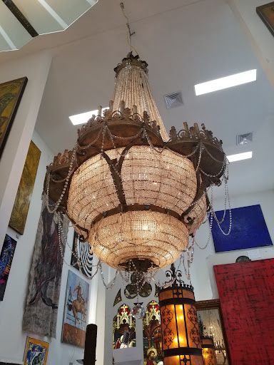 Iconic Design Gallery, Inc. - Thumbnail
