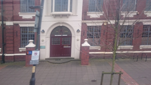 Willenhall Library - Visual
