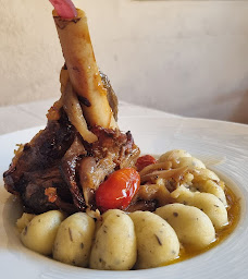 Photo n°18 de Chez Les Filles à Saint-Estève (Restaurant)