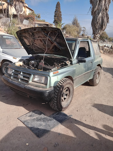 Tracker Sidekick Ensenada - Thumbnail