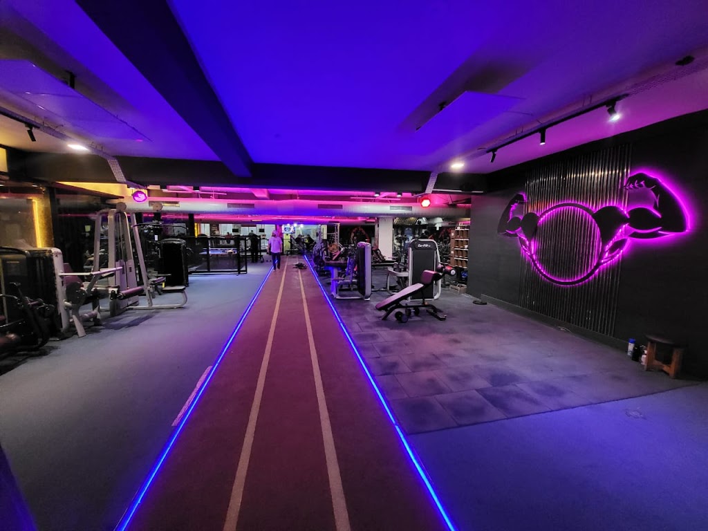 Oxizone Fitness Spa Gym In Mohali