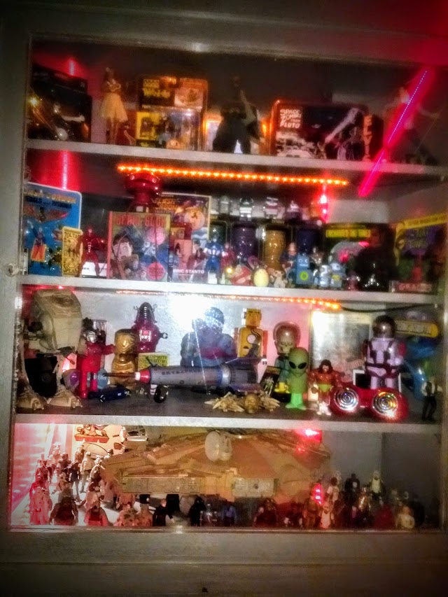 Mongo Scifi & Exotic Bar