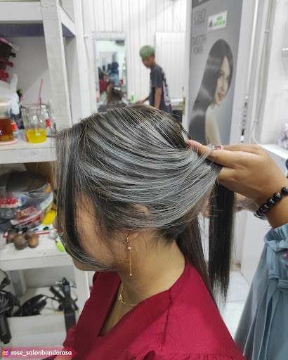 Rose Salon Kuningan