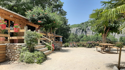 Albatros Rental canoes and mountain bikes