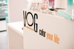 Photo n°16 de Vog Coiffure à Caen (Salon de coiffure)