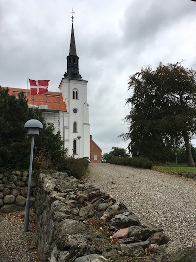 Photos of Brahetrolleborg Church