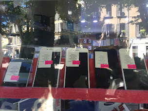 Photo n°8 de SAM MOBILE à Aix-en-Provence (Magasin de produits d'occasion)