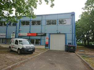 Photo n°2 de Mécanique Automobile Multiservices (EUROREPAR) à Évry-Courcouronnes (Atelier de réparation automobile)