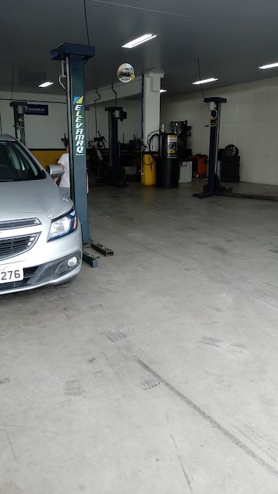 Photos of Auto Center Avenida