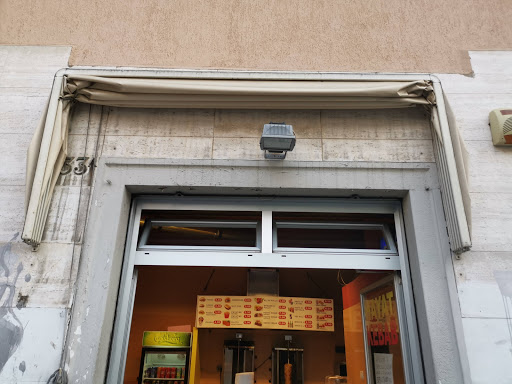 Hayat - Visual