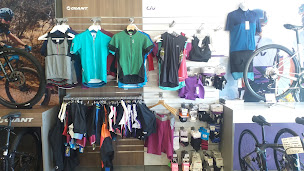 Photo n°14 de Cycles Richard à Mareuil-lès-Meaux (Magasin de vélos)