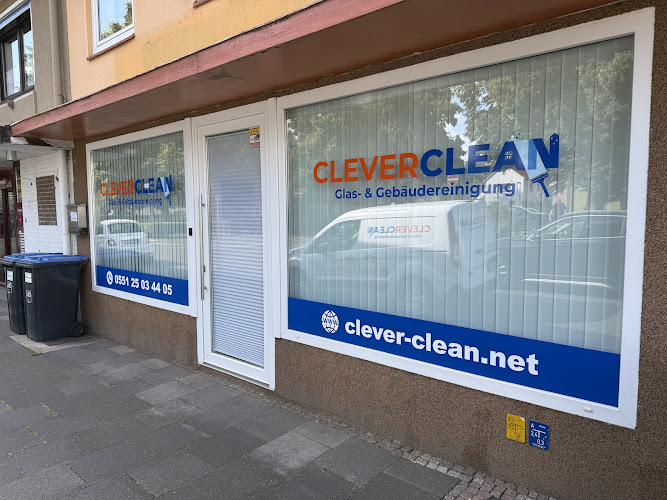 CLEVERCLEAN Glas- & Gebäudereinigung photo