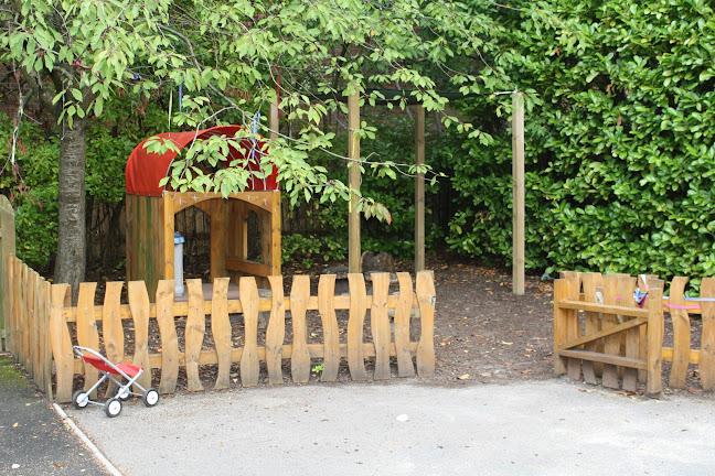 Busy Bees at Bamber Bridge - School