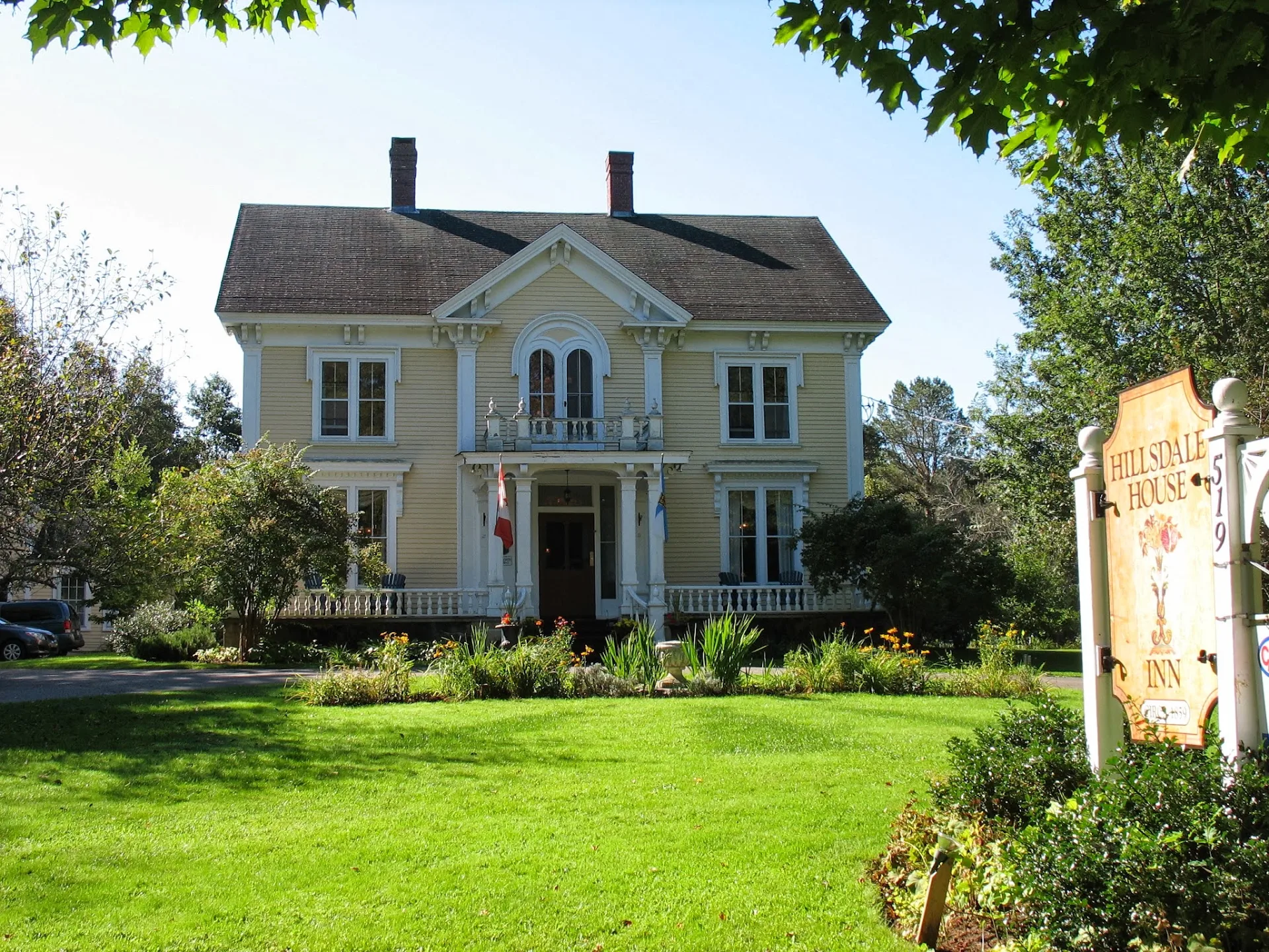Hillsdale House Inn