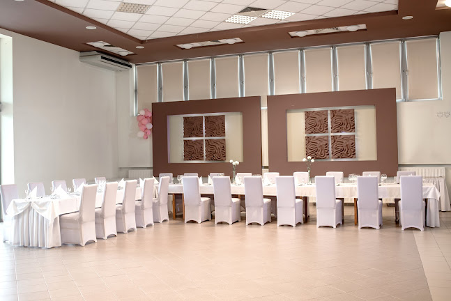 Restauracja Oranżeria | Chrzciny Lublin | Przyjęcia okolicznościowe: komunie, urodziny - Restauracja