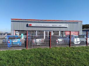 Photo n°4 de LIGIER STORE - BERRY VSP TROUY - VOITURES SANS PERMIS LIGIER à Trouy (Vendeur de voitures d'occasion)