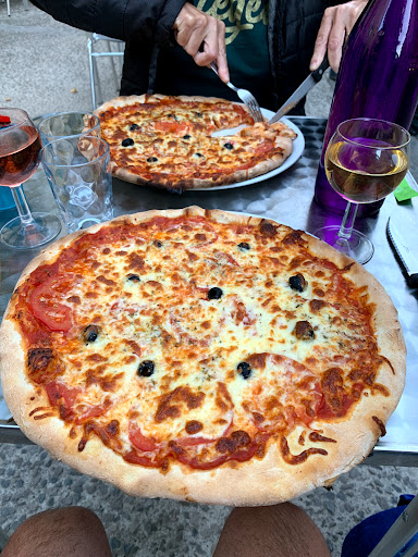 Photo 3 - Arenal Pizza