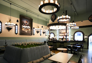 Photo n°1 de Restaurant Brasserie POF à Bordeaux à Bordeaux (Restaurant)