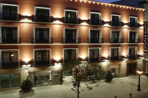 Foto de Petit Palace Tres Cruces en Madrid