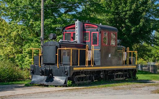 Gananoque 1000 Islands Visitor Centre Gallery - Canada