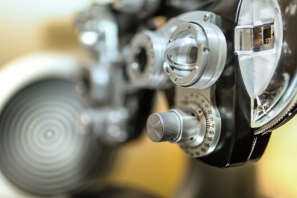 Kontaktlinsen am Theaterwall photo