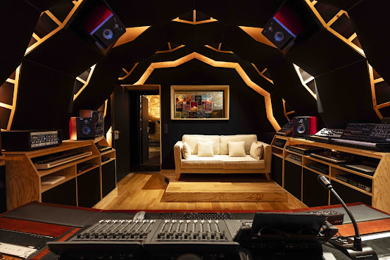 L'arrière Boutique Studio by null