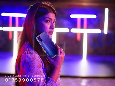 Photos of Vivo Flagship Showroom