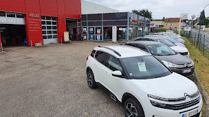Photo n°12 de Espace Autos Gourdon 46 - Citroën à Gourdon (Vendeur de voitures d'occasion)