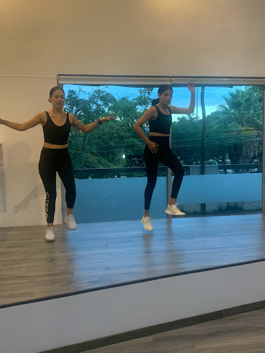 Jazzercise Cancun - Visual