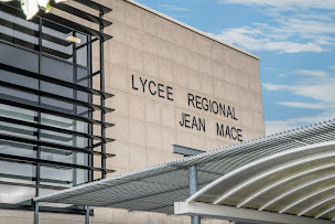 Photo n°2 de Lycée Jean Macé à Niort (Établissement d'enseignement secondaire)