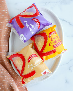 Red Ribbon Bakeshop by null