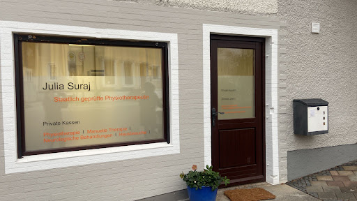 Julia Suraj Physiotherapie