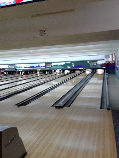 Photos of Verdes Tropicana Bowling Lanes
