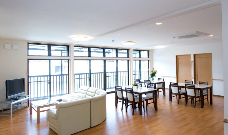 グランメゾン輪舞館大津真野