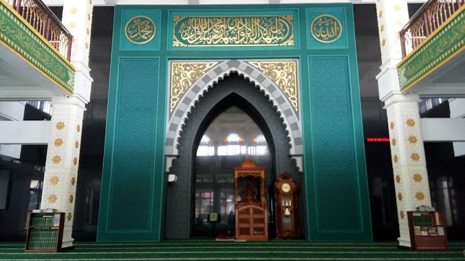 Masjid Al-Fattah, Author: Sjahril st mudo