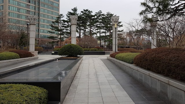 Park Tower Apartment