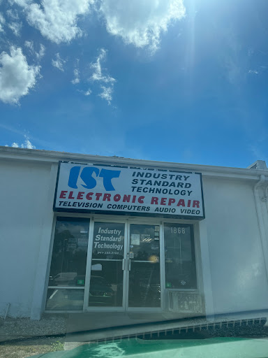 Industry Standard Technology - Visual