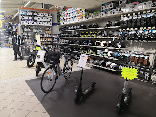 Photo n°21 de E.Leclerc Auto à Colmar (Magasin de pneus)