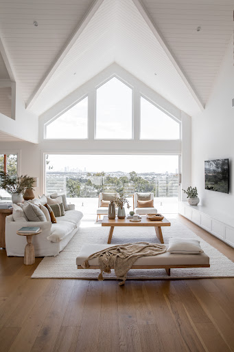 Wallis & Co - Gold Coast Lifestyle and Investment - Thumbnail