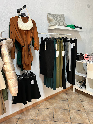 RIAILSHOP - Visual