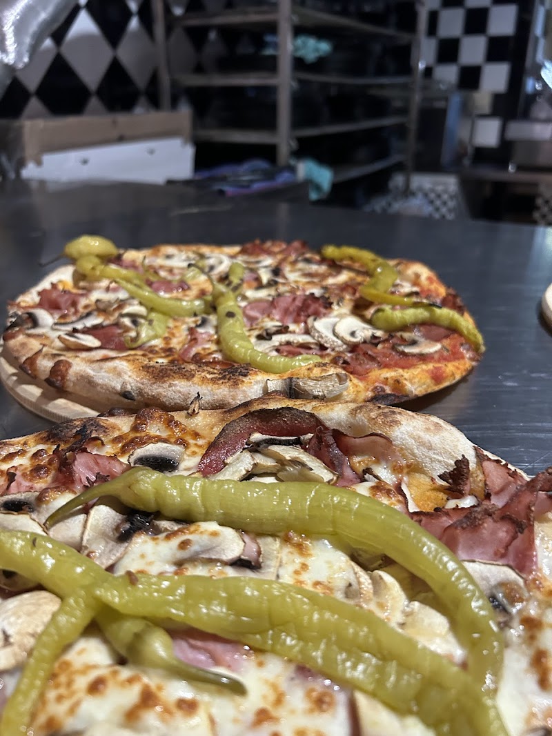 Solo Pizza