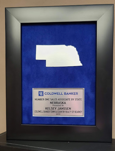 Kelsey Janssen - Realtor Coldwell Banker Town & Country Realty of Kearney Gallery - United States