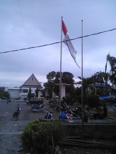 Photos of Pedicab monument Icon Pematangsiantar