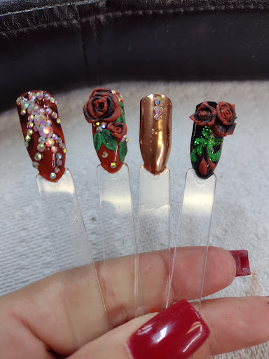 Clio Professionals Beauty School - Thumbnail
