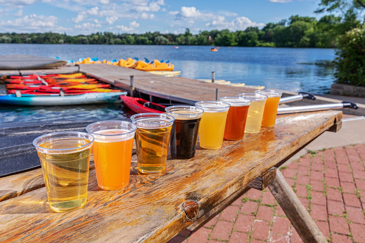 Dock & Paddle in Como Lakeside Pavilion by null