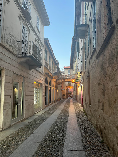 Orta San Giulio, il centro storico - Thumbnail