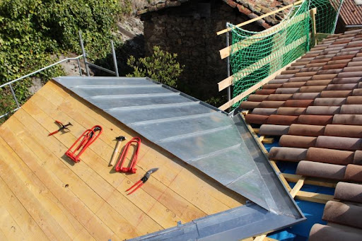 Photo de CM Rénovation à Eysines (33320)