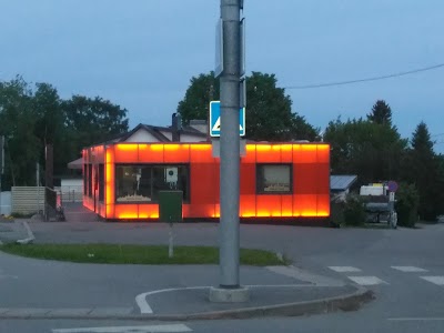 Photos of Viimsi Autoteenindus O&Uuml;